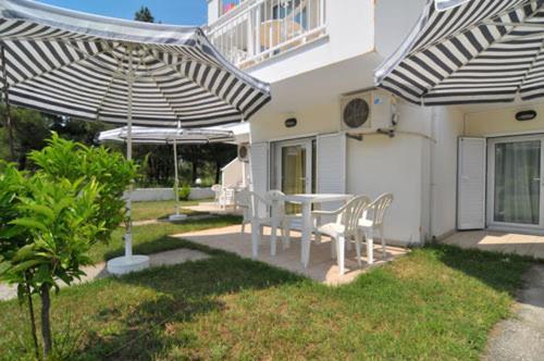 Villa Iris Prínos Esterno foto