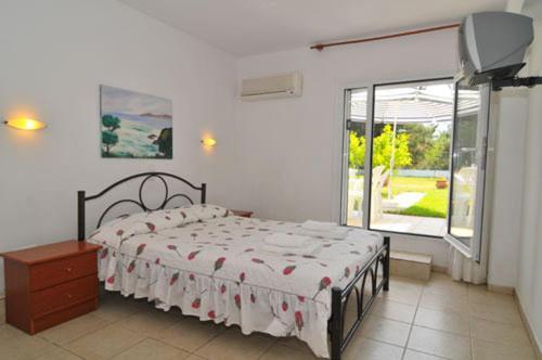 Villa Iris Prínos Esterno foto