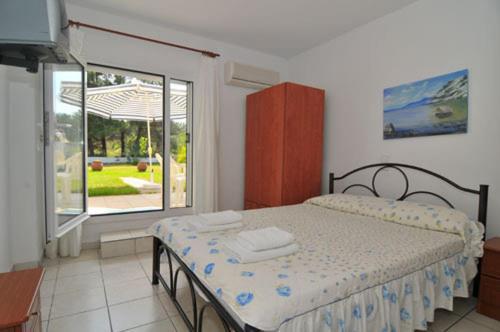Villa Iris Prínos Esterno foto