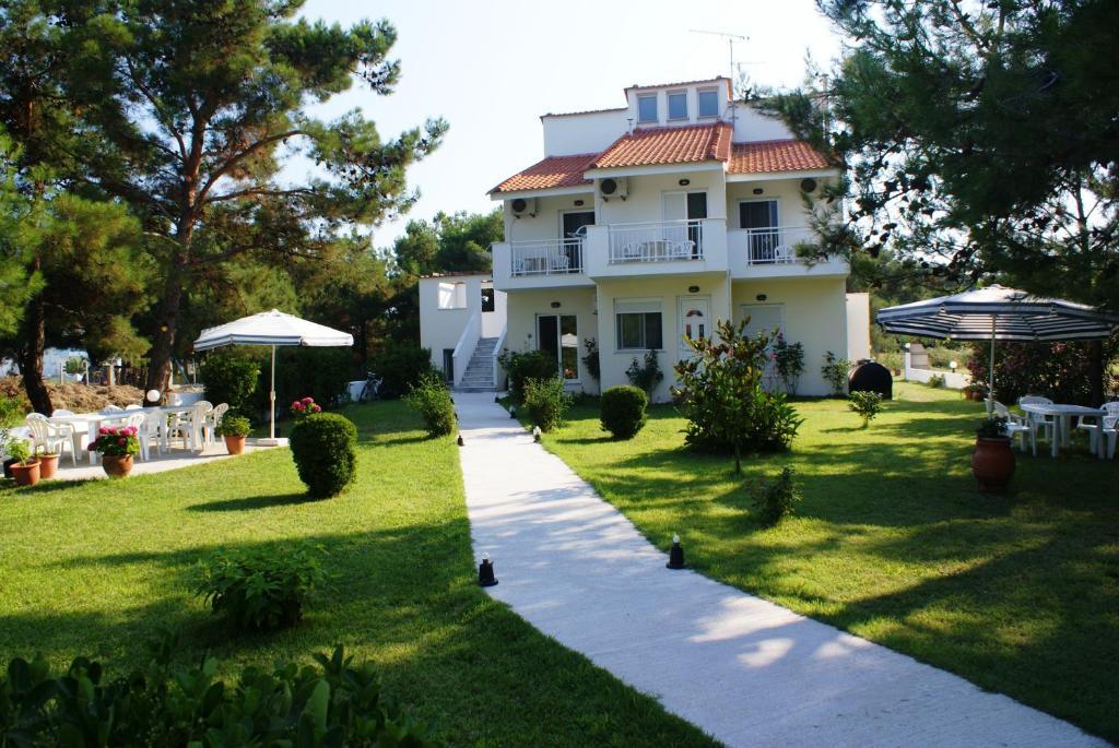 Villa Iris Prínos Esterno foto